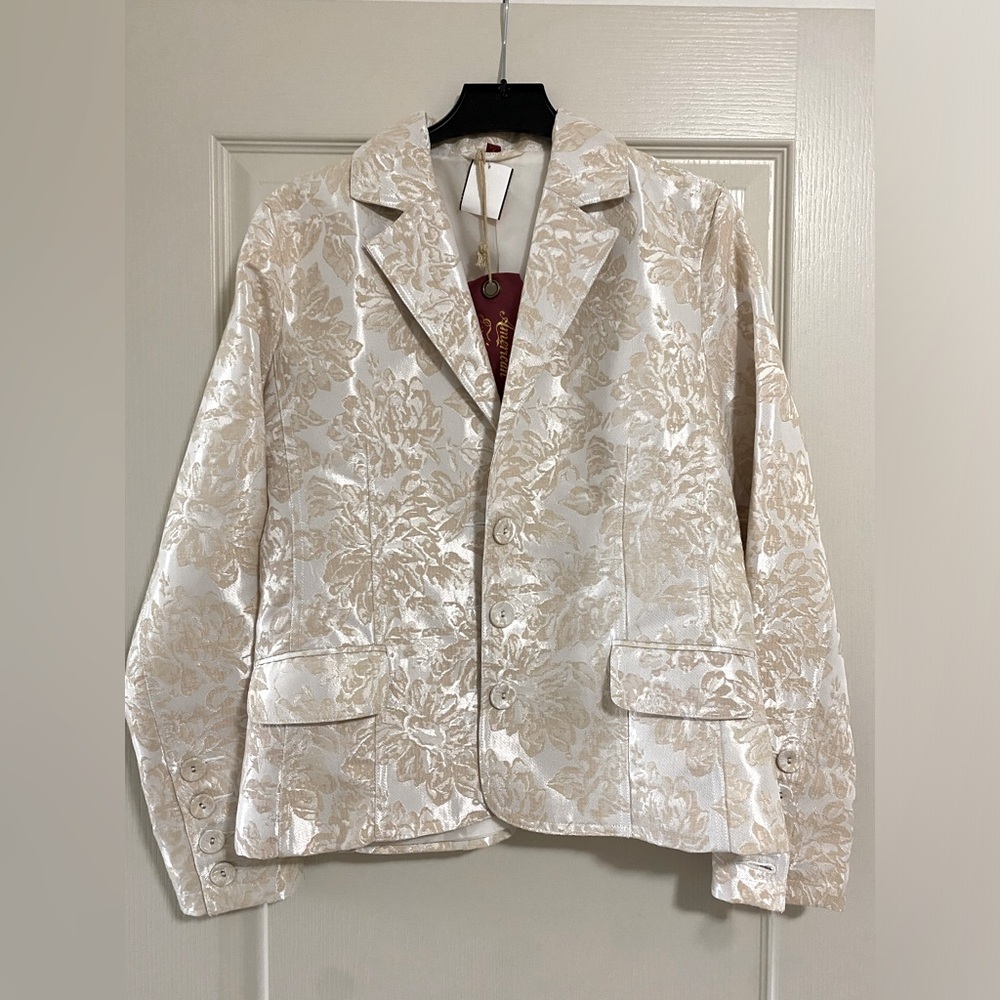 American Exchange Cream floral jacquard jacket Blazer
